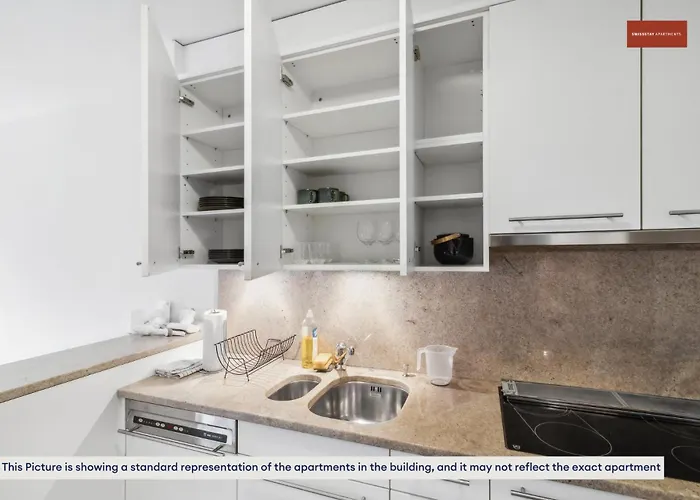 Chic Near Center Apartman *