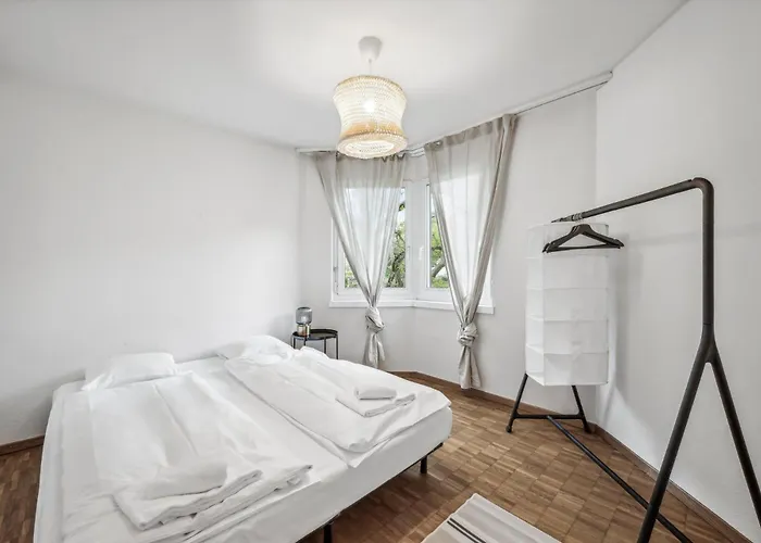 Chic Near Center Appartement