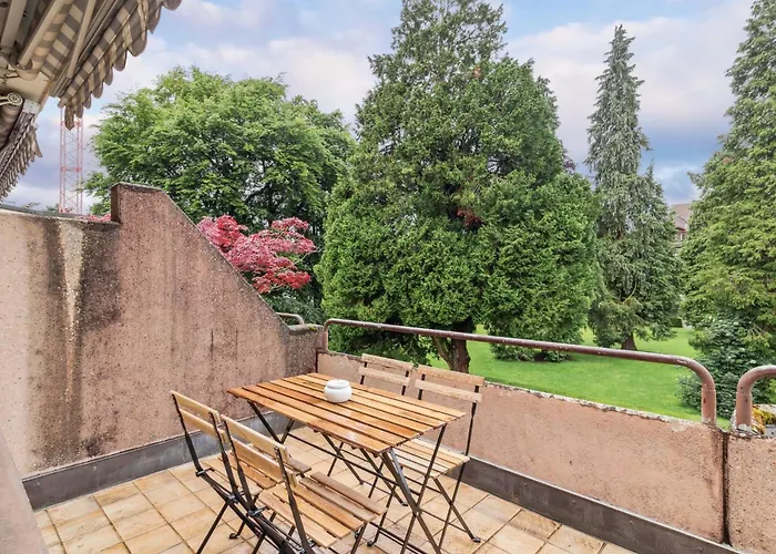 Chic Near Center Lägenhet