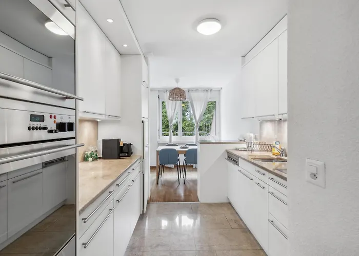 Chic Near Center * زيورخ